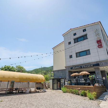 Samcheok Lamer Pension Экстерьер фото